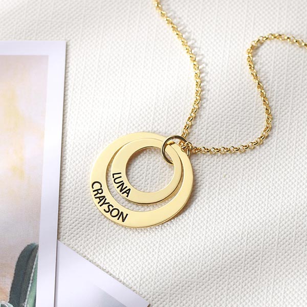 Engraved Family Stacked Circle Necklace, Personalized Multiple name necklace for her