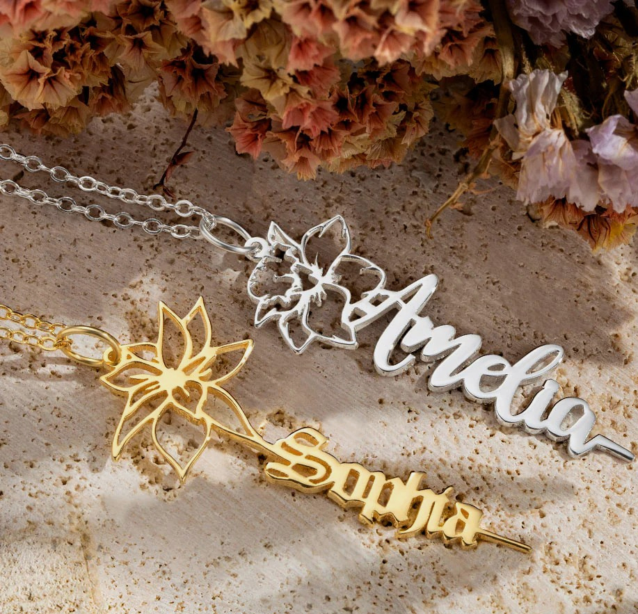 Dainty Floral Name Necklace with Birth Flower in  Sterling Silver 925, Personalized jewelry gift for her