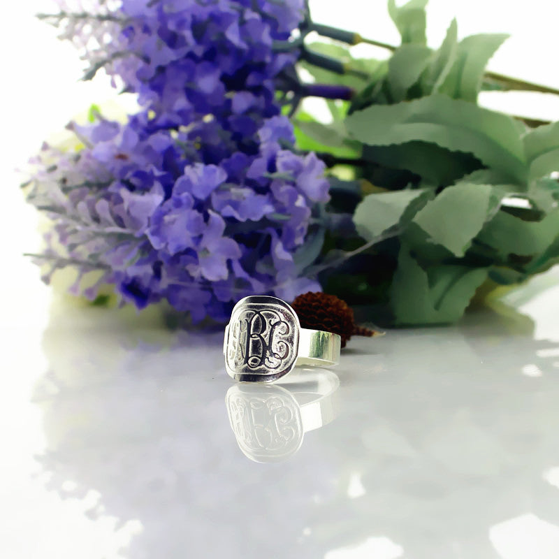 Fancy Script Men's Engraved Monogram Ring Sterling Silver